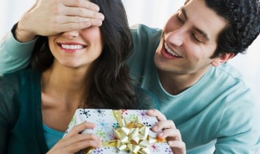 Phụ nữ cần những điều nhỏ bé bình dị, đàn ông cần những điều lớn lao