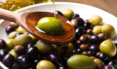 9 lý do tuyệt vời nên tiêu thụ quả ô-liu để có vòng eo thon gọn