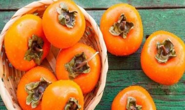 Ăn quả hồng đừng mắc những sai lầm 'chết người' này kẻo hối không kịp