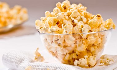 Những nguy hại từ bắp rang bơ không phải ai cũng biết