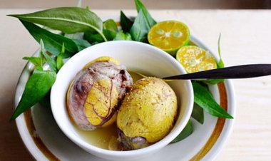 Trứng vịt lộn dưỡng huyết, ích trí, sáng mắt