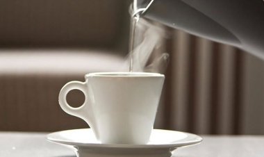 Công dụng tuyệt vời của việc uống nước ấm với cơ thể