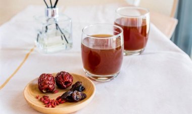 Loại nước mẹ sau sinh uống vào vừa lợi sữa vừa đẹp da