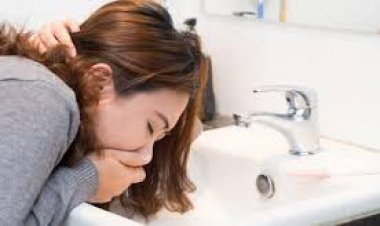 Bài thuốc hay trị buồn nôn, nôn ói