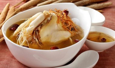 Món ăn là thuốc tốt cho sức khỏe người có thể lực yếu, người cao tuổi nên dùng