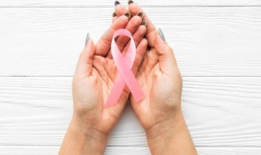 Những dấu hiệu cảnh báo ung thư cổ tử cung sớm chị em nên biết