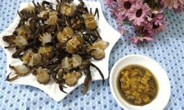 5 sai lầm "chết người" cần tránh khi ăn cua đồng