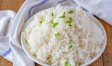 Ăn nhiều cơm có tốt không?