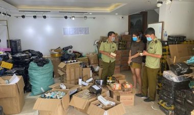 Đồng loạt kiểm tra 'chợ thuốc' Hapulico và một số cơ sở, phát hiện hàng ngàn sản phẩm vi phạm