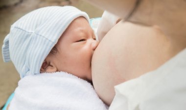 Nghiên cứu mới thuốc trị ung thư từ sữa mẹ của thụy diển